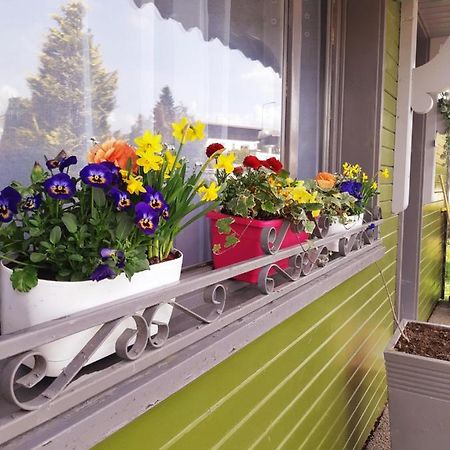 Gite Le Chalet Vert , Pret De Raquettes Frambouhans Eksteriør billede